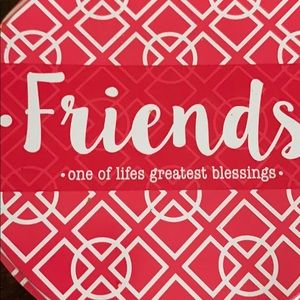 Meet your Posher, Omyma